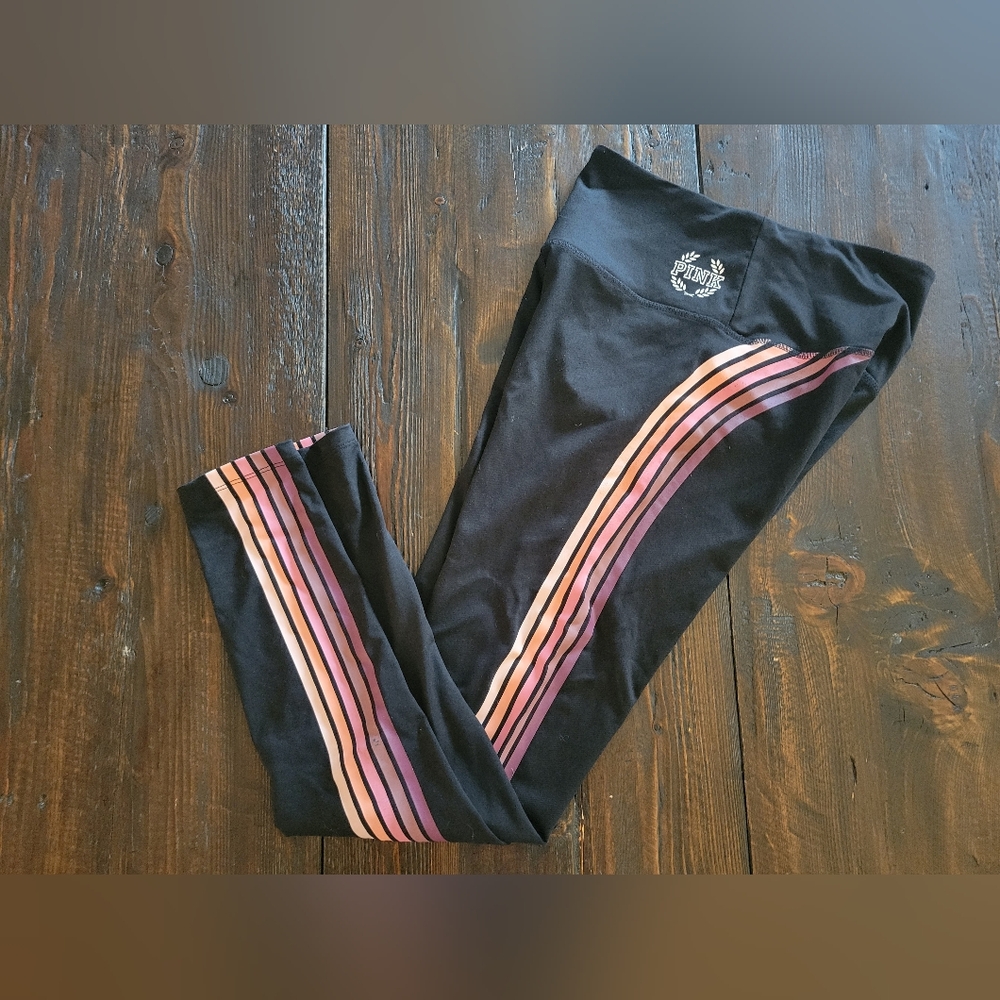 VS PINK Ultimate Yoga Leggings-small